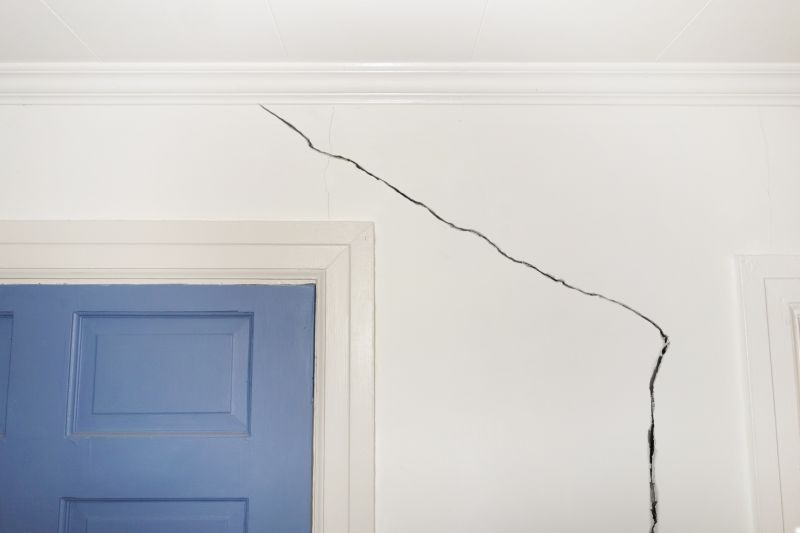 Ceiling Crack Repair in Conroe, TX